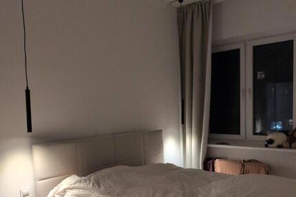 Zimmer oder gesamte Wohnung in Berlin-Charlottenburg