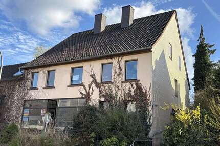 Haus zum Kaufen in Kalletal 139.000,00 € 197.73 m²