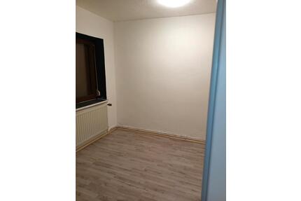 ich verkaufe mein Haus - 187.000,00&nbsp;EUR Kaufpreis, ca.&nbsp; 83,00&nbsp;m&sup2; in Osterholz-Scharmbeck (PLZ: 27711)