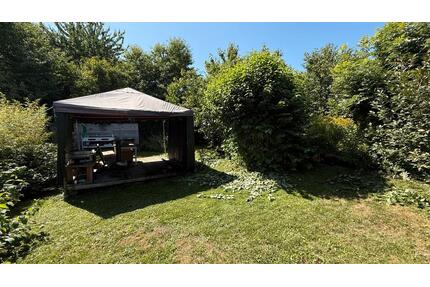 Kleingarten abzugeben - 850,00&nbsp;EUR Kaltmiete, ca.&nbsp; 0,00&nbsp;m&sup2; in Erfurt (PLZ: 99098) Linderbach