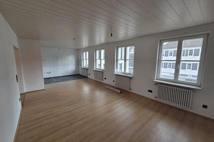 Helle 3,5-Zimmer-Wohnung im Herzen von Winnenden