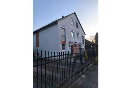 schicke möblierte Doppelhaushälfte - Berlin Rudow