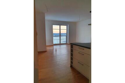 Seniorenwohnung zu vermieten - 1.060,00&nbsp;EUR Kaltmiete, ca.&nbsp; 65,00&nbsp;m&sup2; in Kist (PLZ: 97270)