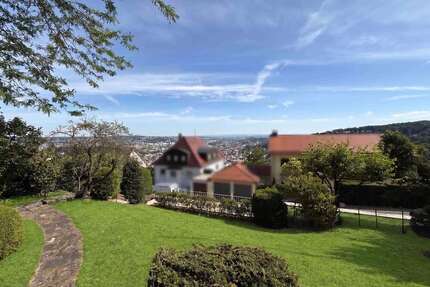 Haus zum Mieten in Stuttgart 4.950,00 € 290 m²