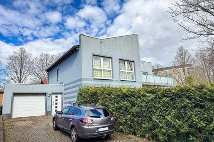 Großzügiges Einfamilienhaus mit Garten, Balkon und Terrasse in Kassel-Nordshausen
