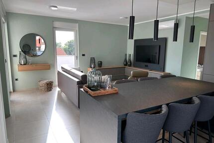 Apartment Vir - 100,00&nbsp;EUR Kaltmiete, in Köln (PLZ: 50996) Rodenkirchen