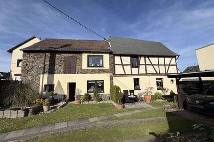 Haus zum Kaufen in Neuwied Hüllenberg 125.000,00 € 95.14 m² - Neuwied / Hüllenberg