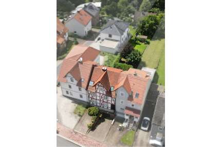 Haus zum Kaufen in Nieste 139.000,00 € 150 m²