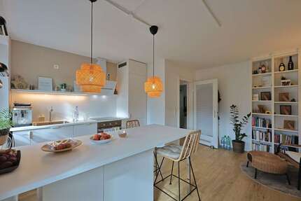 Wohnung zum Kaufen in Düsseldorf 229.000,00 € 50 m²