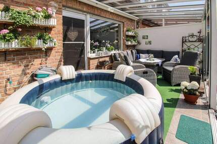 Sofort wohlfühlen: 4-Zi.-REH mit Garten, Garage und Freistellplatz in Duisburg