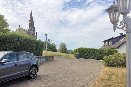 Haus zum Kaufen in Waldböckelheim 349.000,00 € 200 m²