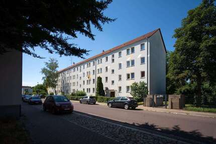 Wohnung zum Mieten in Magdeburg 270,16 € 33.77 m²