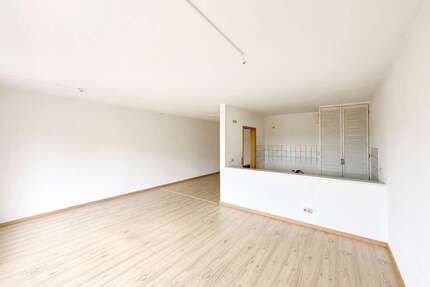 Wohnung zum Mieten in Ilfeld 480,00 € 64.06 m²