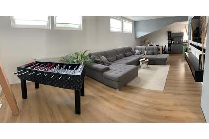 Helle 3-ZKB mit Balkon & EBK für Paare Familien (ZFH) - Wabern