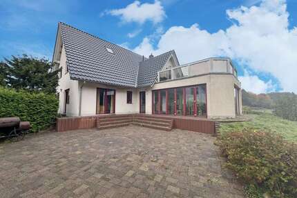Haus zum Kaufen in Buschvitz 649.000,00 € 321 m²