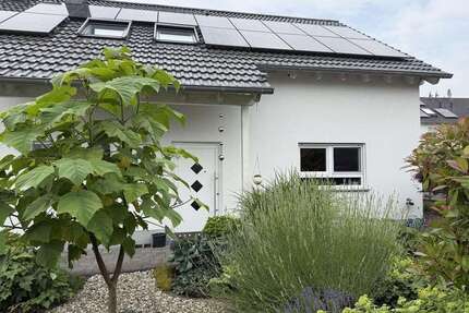 Haus zum Kaufen in Rosbach 895.000,00 € 184 m²