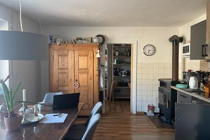 1-3 Zimmer in Haus WG für Single mit oder ohne Kinder Rennertsh. - Rennertshofen