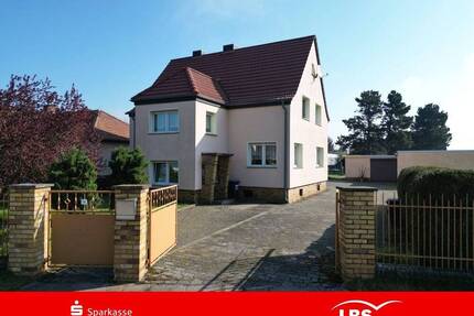 Familienhaus mit großem Grundstück - Laußig