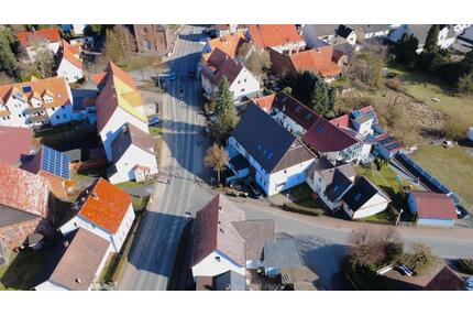 Gemütliche Doppelhaushälfte mit 204 m² in Calden