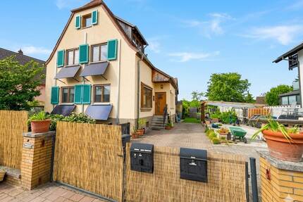 Traumhaftes Einfamilienhaus mit Photovoltaik und großem Garten in ruhiger Lage - Böhl-Iggelheim