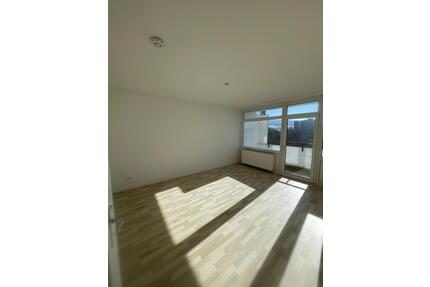 Schöne 3 Zimmer Wohnung - 545,00&nbsp;EUR Kaltmiete, ca.&nbsp; 76,97&nbsp;m&sup2; in Northeim (PLZ: 37154)