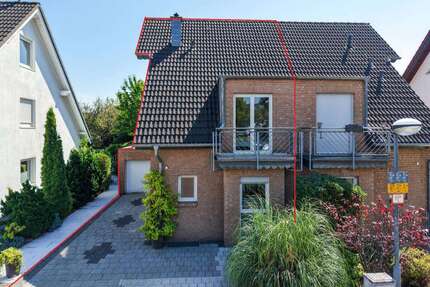 Haus zum Kaufen in Langenfeld Richrath 510.000,00 € 103 m² - Langenfeld / Richrath
