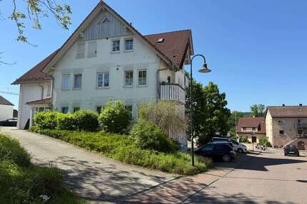 Wohnung zum Kaufen in Langenbrettach 159.000,00 € 53.16 m²