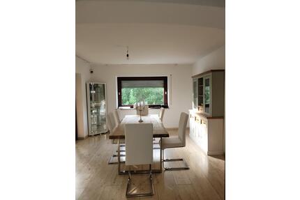 tolles Haus mit super unverbauter Lage zu vermieten - Creußen