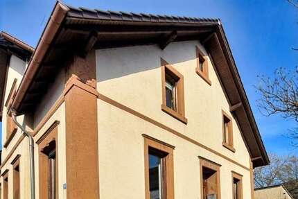 Haus zum Kaufen in Homburg 285.000,00 € 180 m²