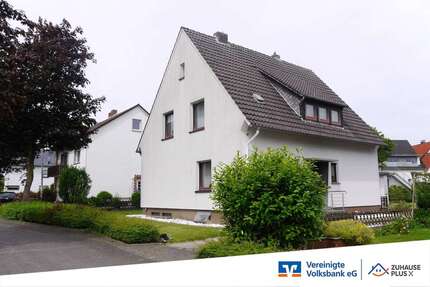 Haus zum Kaufen in Nieheim 135.000,00 € 136.54 m²