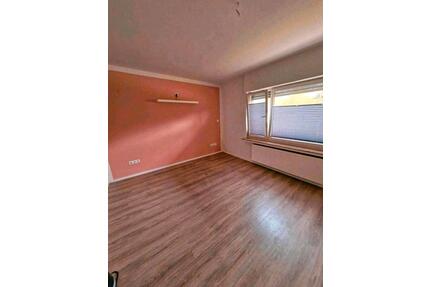 Erdgeschoßwohnung mit Terasse - 450,00&nbsp;EUR Kaltmiete, ca.&nbsp; 92,00&nbsp;m&sup2; in Löningen (PLZ: 49624)