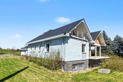Haus zum Kaufen in Werdau 249.999,00 € 220 m²