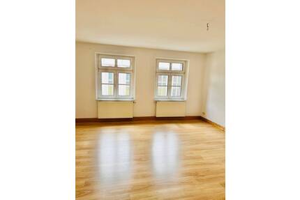~ Schöne 3 Zimmer Wohnung mit Balkon und Einbauküche - WG geeignet ~ - Schwerin Paulsstadt