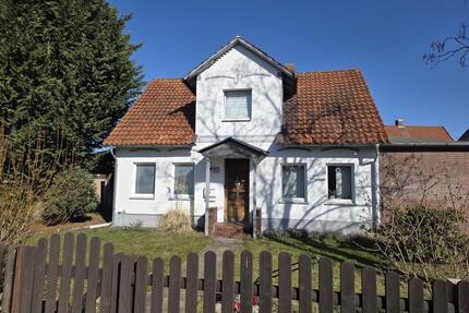Einfamilienhaus - 600,00&nbsp;EUR Kaltmiete, ca.&nbsp; 115,00&nbsp;m&sup2; in Gifhorn (PLZ: 38518)