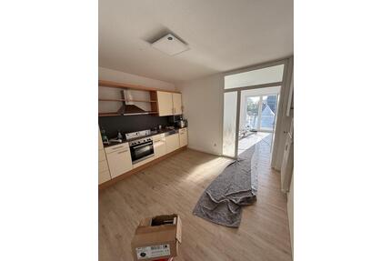 Burg, Insel Fehmarn 1,5 Zi sonnige Wohnung, Balkon u Keller