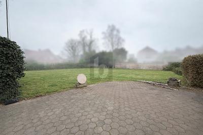 RUHIGE LAGE IM ORTSKERN - 130.000,00&nbsp;EUR Kaufpreis, ca.&nbsp; 460,00&nbsp;m&sup2; in Enger (PLZ: 32130)