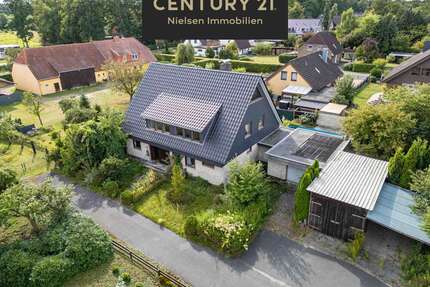 Haus zum Kaufen in Hemsbünde 299.000,00 € 211 m²