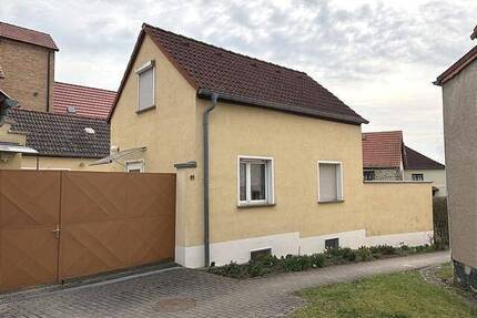 EFH in Nemsdorf - 80.000,00&nbsp;EUR Kaufpreis, ca.&nbsp; 80,00&nbsp;m&sup2;&nbsp;Wohnfl&auml;che in Nemsdorf-Göhrendorf (PLZ: 06268)