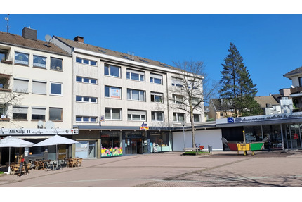 Haan Zentrum - Fußgängerzone! Großzügige Dachgeschosswohnung mit 2,5 Zimmern!