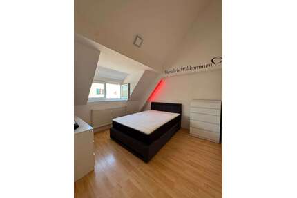 Wohnung zum Mieten in Augsburg 500,00 € 17 m²