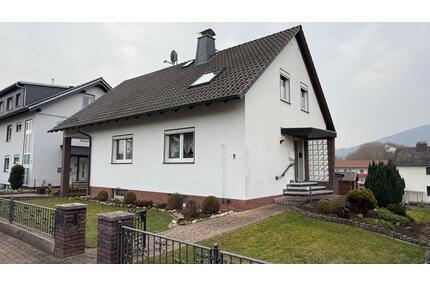 Einfamilienhaus in Top-Zustand - 370.000,00&nbsp;EUR Kaufpreis, ca.&nbsp; 152,00&nbsp;m&sup2; in Edermünde (PLZ: 34295)