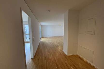 Wohnung zum Mieten in Frankfurt am Main 1.220,00 € 76 m²