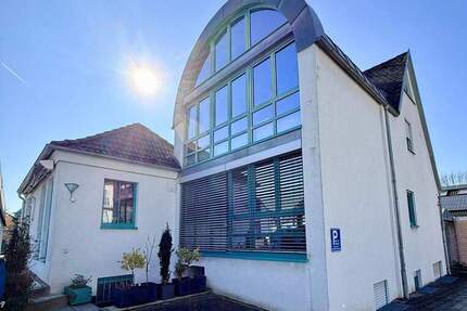 Großzügiges, Top ausgestattetes Wohnhaus mit Gewerbeeinheit sucht Unternehmer-in - Rückersdorf
