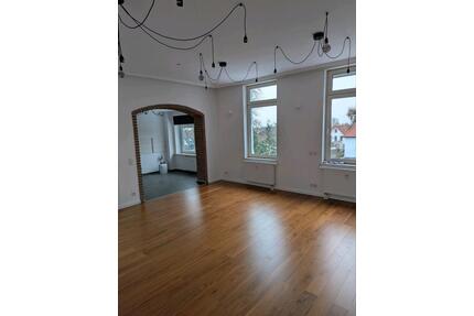Wohnung zur Miete - 1.000,00&nbsp;EUR Kaltmiete, ca.&nbsp; 85,00&nbsp;m&sup2; in Halle (PLZ: 33790)