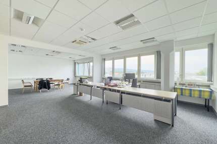 Büro in Heppenheim 3.700,00 € 337 m²