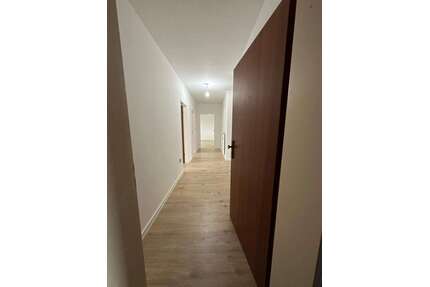 Wohnung zum Mieten in Duisburg 600,00 € 80 m²