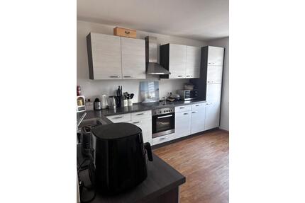 Helle, große 3 Zimmer Wohnung - 900,00&nbsp;EUR Kaltmiete, ca.&nbsp; 90,00&nbsp;m&sup2; in Fulda (PLZ: 36037)