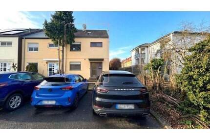 Großzügiges Reihenendhaus in Groß-Gerau - Ihr Zuhause mit Terrasse und Garten! (Makler-Angebot))