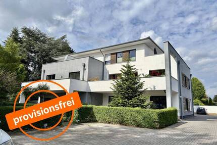 *Provisionsfrei für den Käufer* Zentral & modern: Stilvolle Eigentumswohnung mit Balkon in Lohne