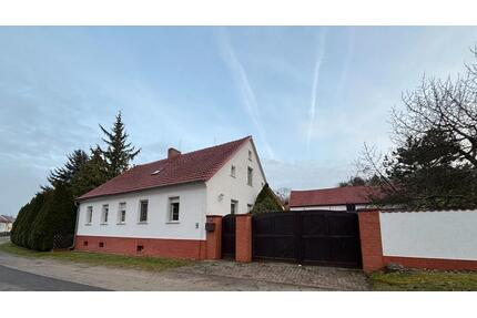 Charmantes Bauernhaus mit 7 Zimmern, modernisiert, in Neuzelle